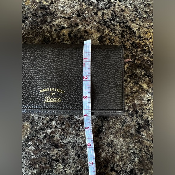 GUCCI TAUPE / BALLET PINK SWING LEATHER CONTINENTAL WALLET - Picture 15 of 15